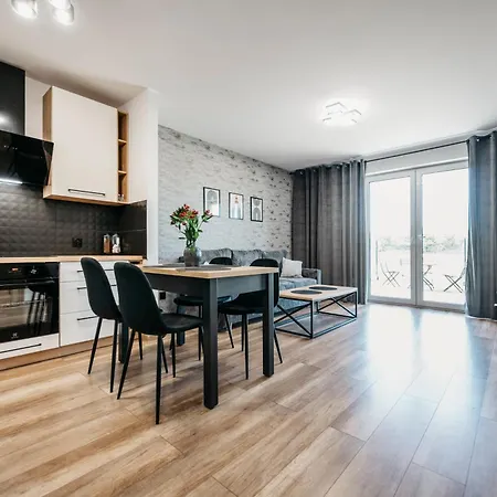 Krakowska 24 Z Ogrodkiem Apartament Ostrów Wielkopolski