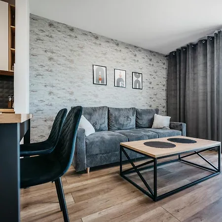 Krakowska 24 Z Ogrodkiem *