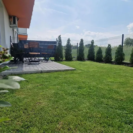 Krakowska 24 Z Ogrodkiem *